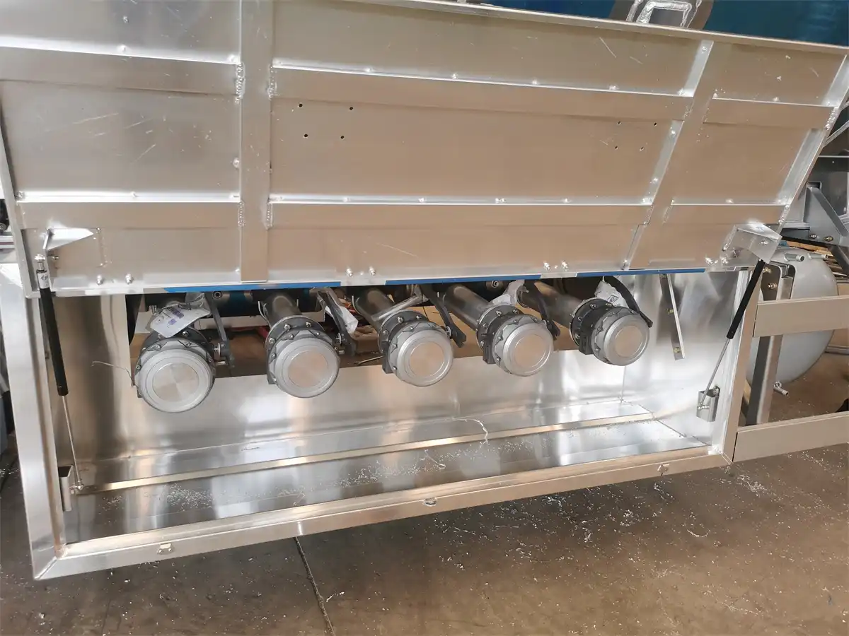 不锈钢油罐车拖车