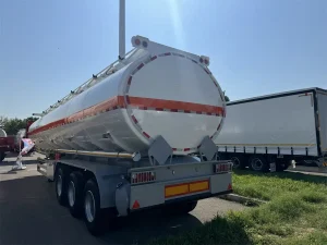 42000L Petrol Tanker Trailer8