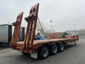 tri axle low bed trailer
